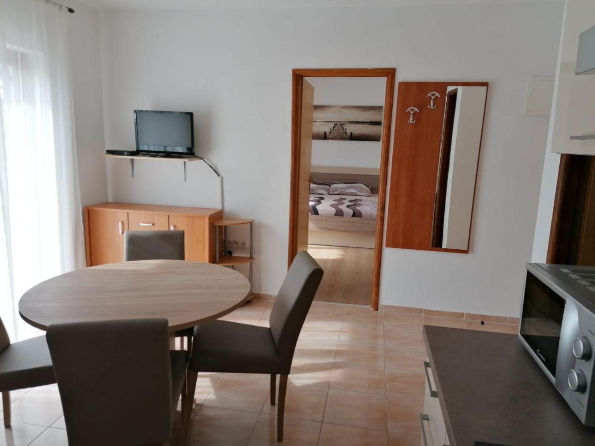 Apartment Niva ニン エクステリア 写真
